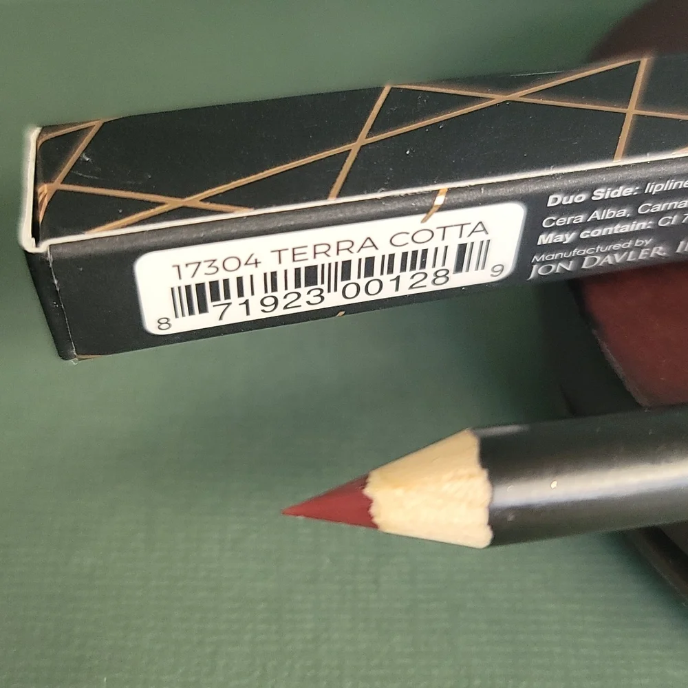 LA Splash Cosmetics Lip Sculptor Pencil - Terra Cotta